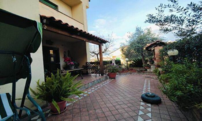 Casa con 8 locali in vendita in Località Capitano, Castiglione Cosentino