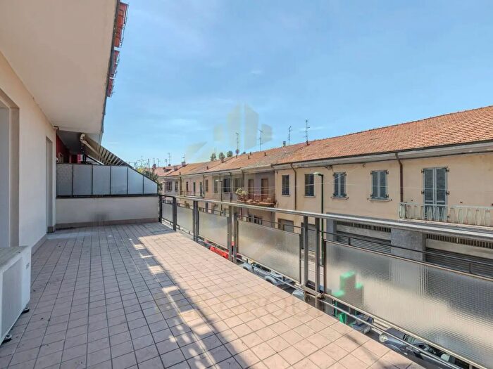 Appartamento bilocale in vendita in Via Italia, Paderno Dugnano