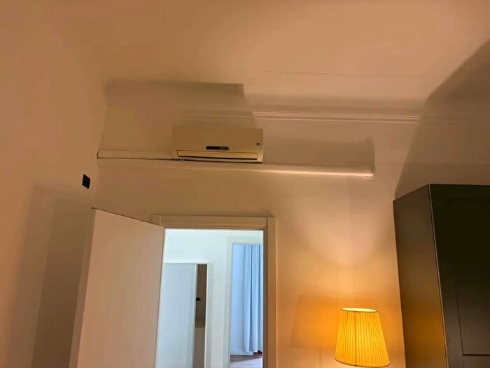 Appartamento monolocale in affitto in Viale Giovanni da Cermenate, Milano