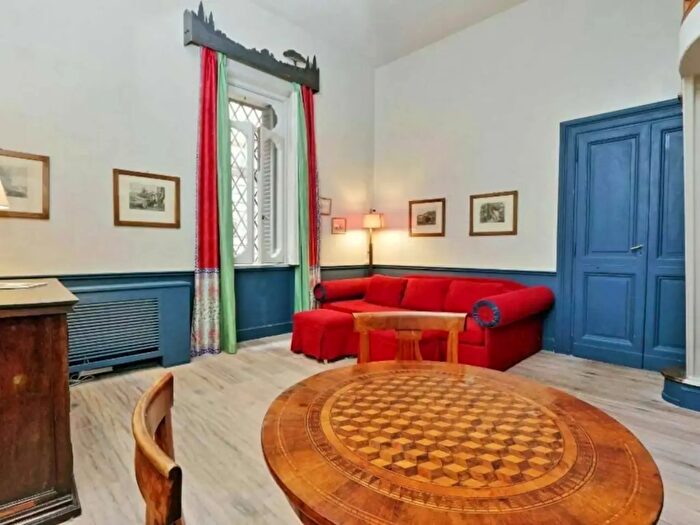 Appartamento monolocale in affitto in Via Gregoriana, Roma