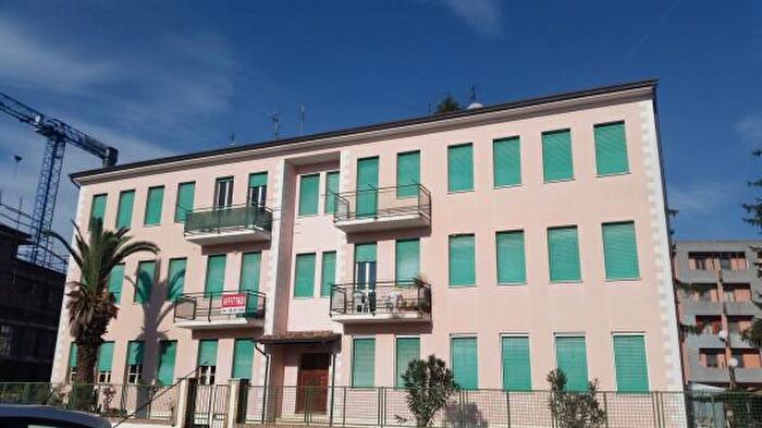 Appartamento trilocale in vendita in Piazza Martin Luther King, Assisi