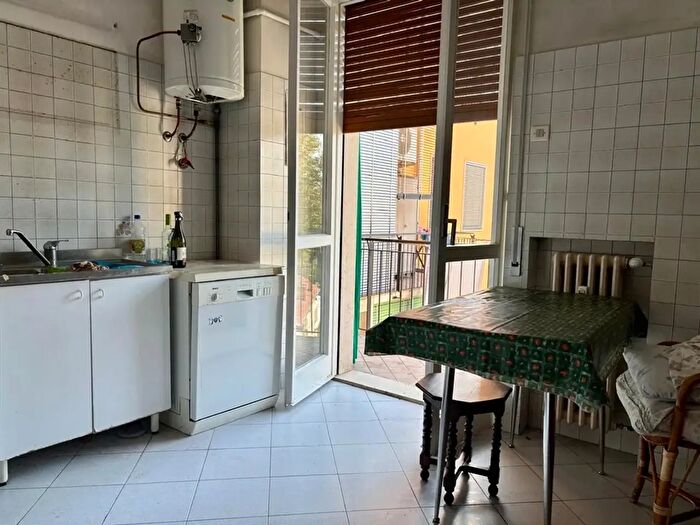 Appartamento con 5 locali in vendita in Viale della Repubblica, Mantova
