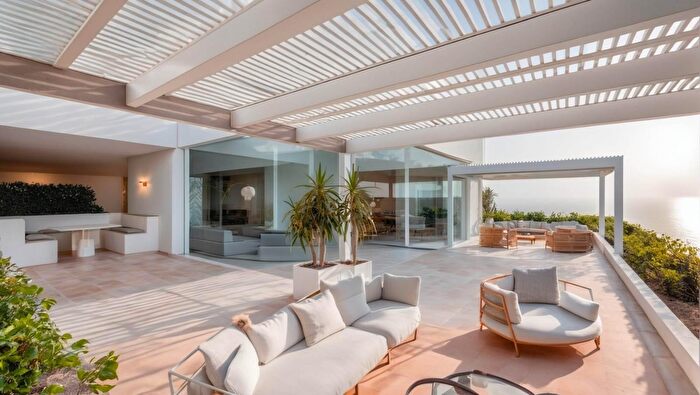 Appartamento con 8 locali in vendita in Olbia