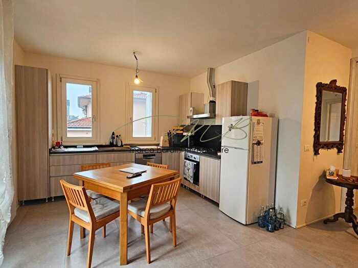 Appartamento trilocale in affitto in Centro, Collecchio