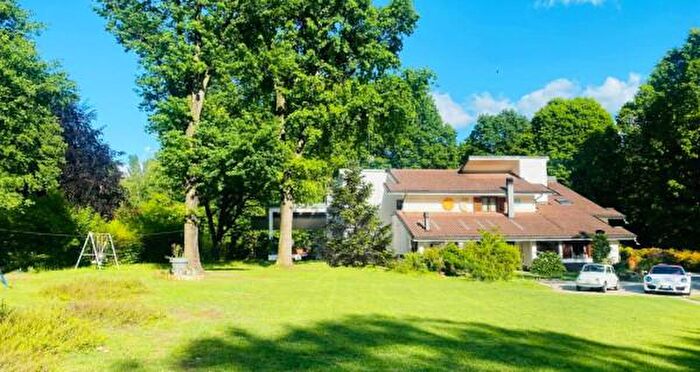 Casa con 6 locali in vendita in Nuda Proprietà Parco della Mandria, Fiano