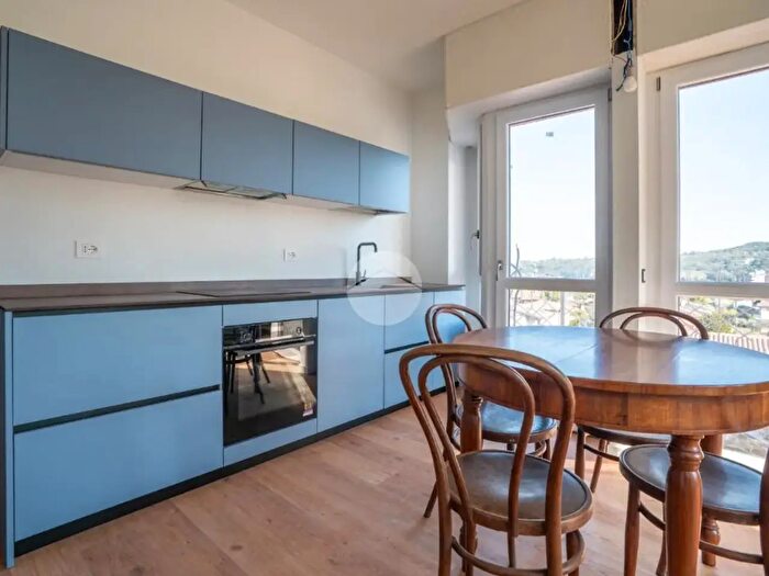 Appartamento bilocale in affitto in Via Divisione Tridentina, Salo