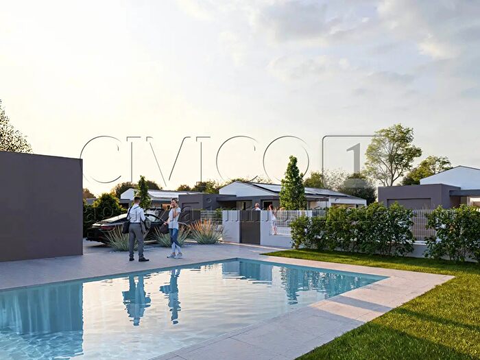 Casa con 7 locali in vendita in Via Roma, Cadoneghe