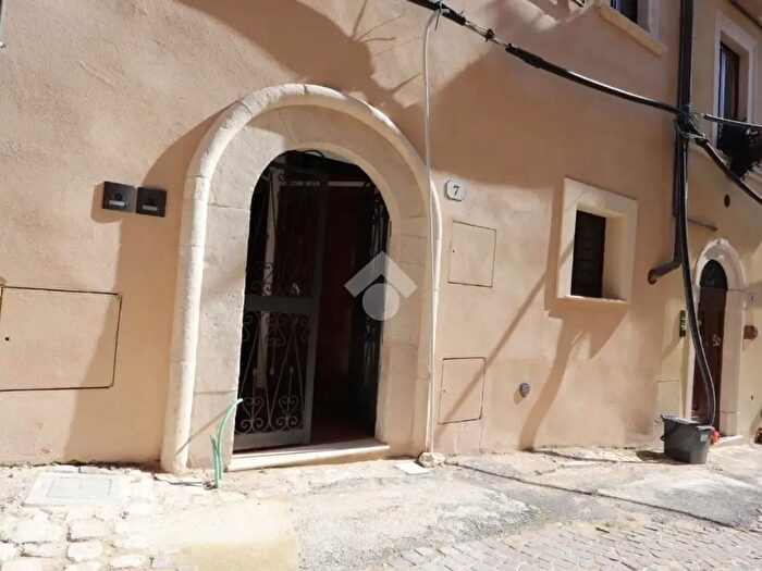 Appartamento bilocale in affitto in Via Amiternini, L'Aquila