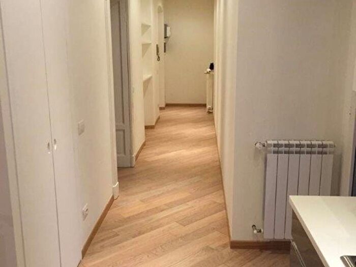 Appartamento bilocale in affitto in Piazza Emilia, Cadore, Milano