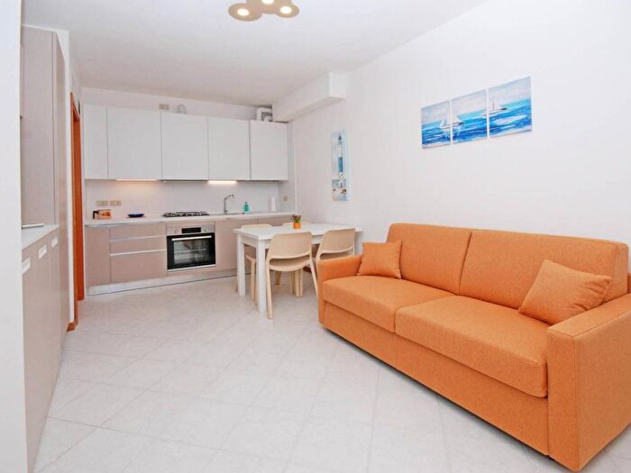 Appartamento trilocale in affitto in Viale Tevere, CavallinoTreporti