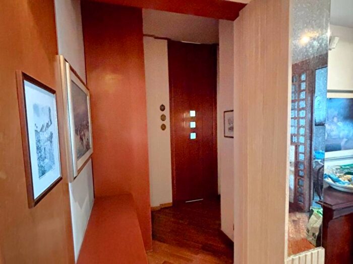 Appartamento trilocale in affitto in Via Valdarno, Città Giardino, Roma