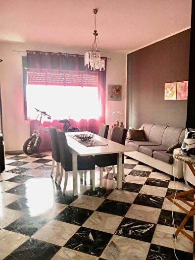 Appartamento quadrilocale in vendita in Zona Tica, Siracusa