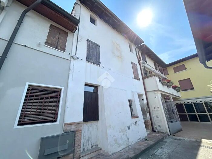 Appartamento bilocale in vendita in Via Monterocchetta, Carpenedolo