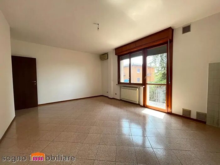 Appartamento trilocale in vendita in Via Pierdomenico Frattini, Legnago