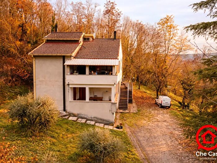 Appartamento trilocale in vendita in Via degli Olivi, Mercato Saraceno