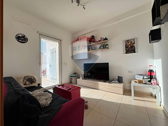 Appartamento trilocale in vendita in II Traversa di Via Westerhout, Bari