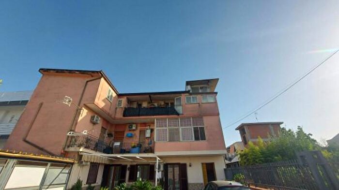 Appartamento quadrilocale in vendita in Via Carlo Tirone, Brusciano