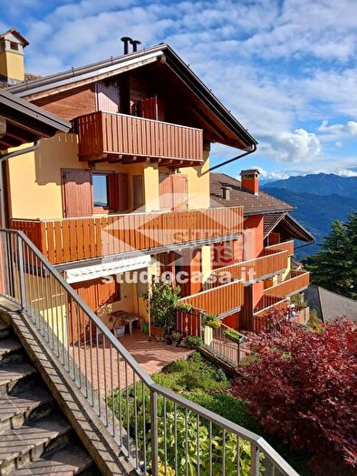 Appartamento monolocale in vendita in Via Laghetto, Costa Valle Imagna