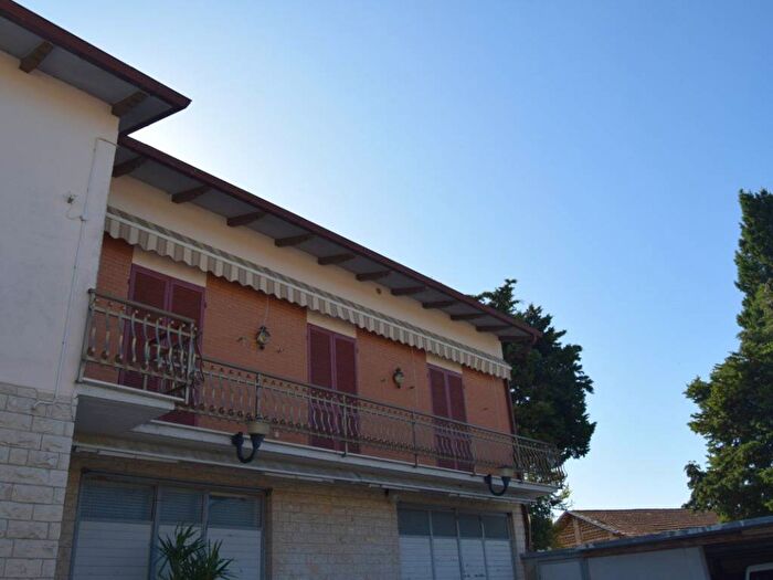 Appartamento trilocale in affitto in Strada Provinciale di Montefalco, Montepennino, Montefalco