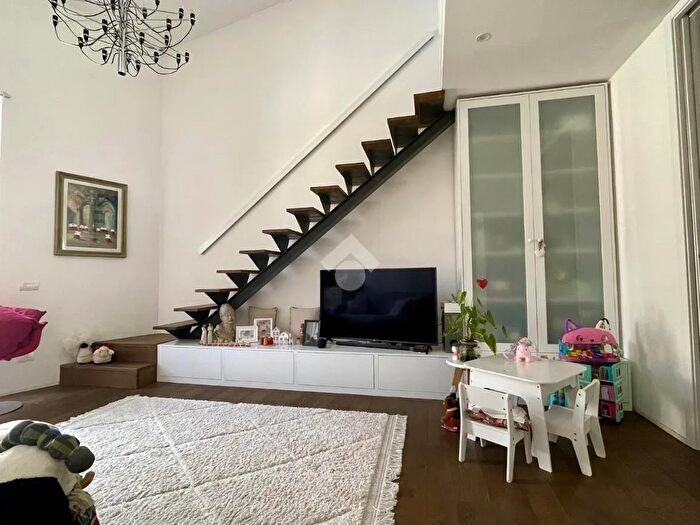 Appartamento con 5 locali in vendita in Via Montebello, Borgo San Lorenzo