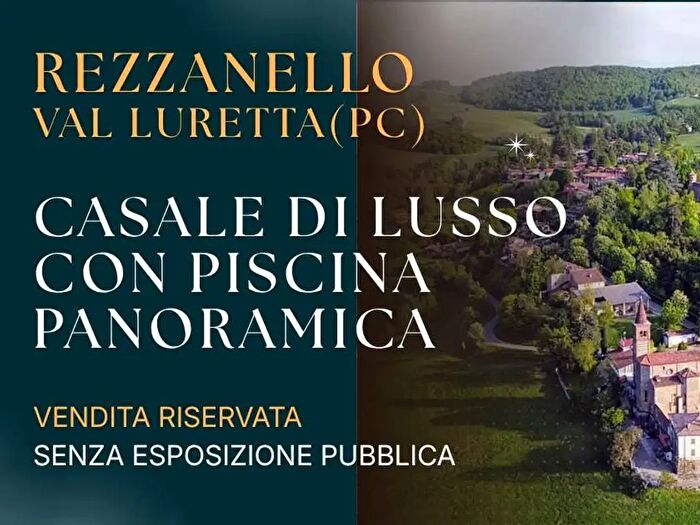 Casa con 13 locali in vendita in Rezzanello, Gazzola