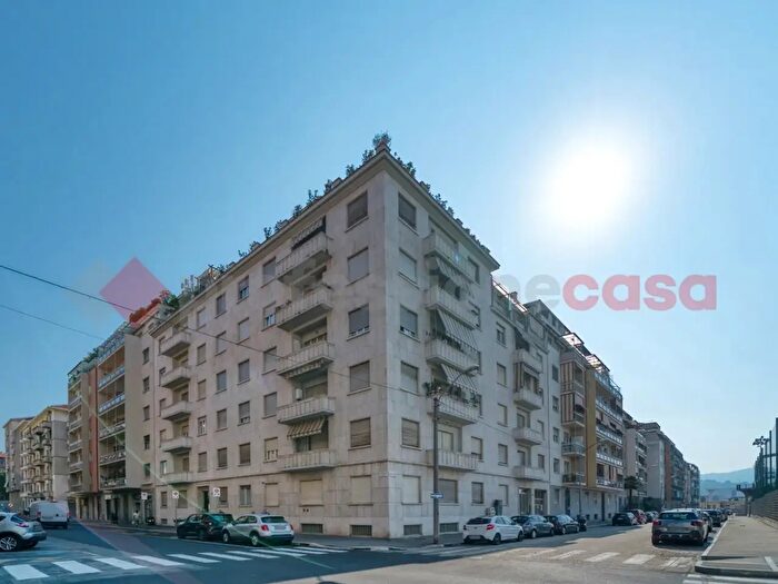 Appartamento bilocale in vendita in Via Tunisi, Torino