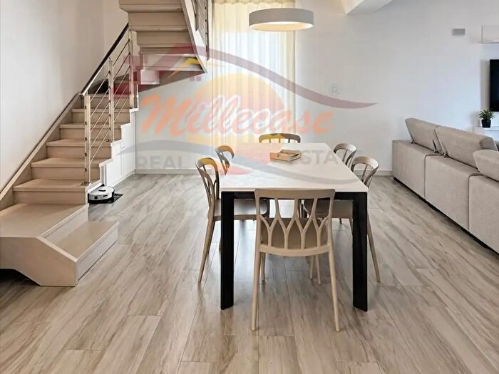 Appartamento trilocale in vendita in Siracusa