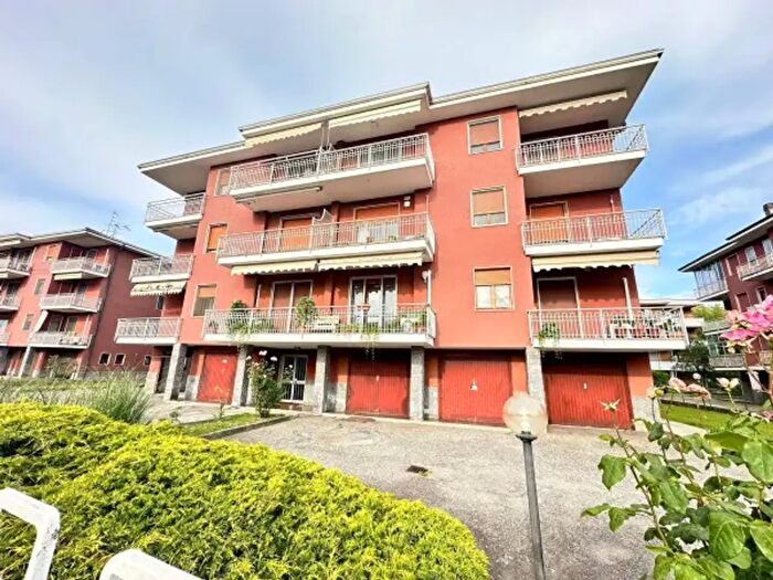 Appartamento trilocale in vendita in Novara