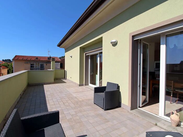 Appartamento con 5 locali in vendita in Via Leonardo da Vinci, Albenga