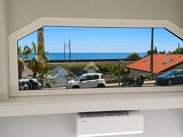 Appartamento monolocale in vendita in Via San Anna, Bordighera