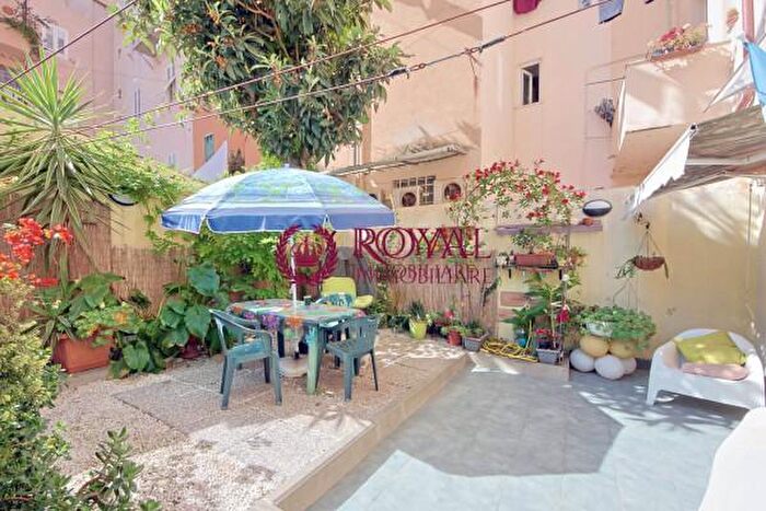 Appartamento trilocale in vendita in Corso Amedeo, Livorno