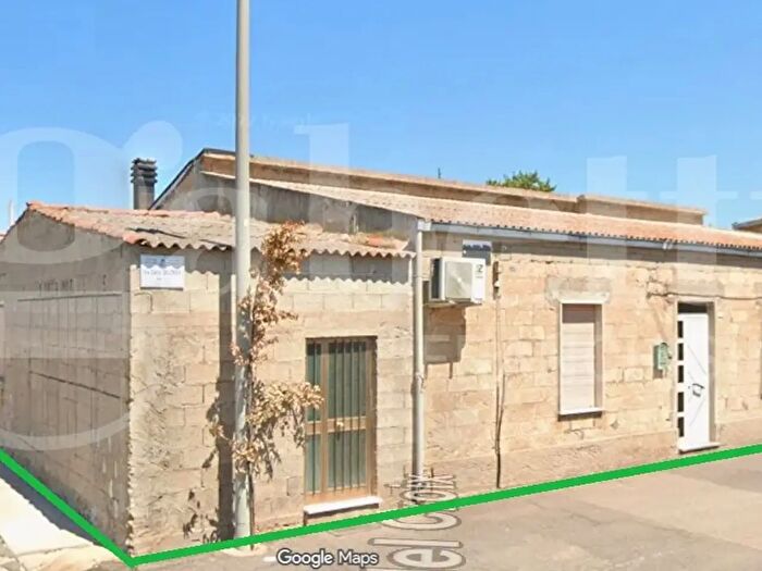 Casa quadrilocale in vendita in Via del Croix, Cabras