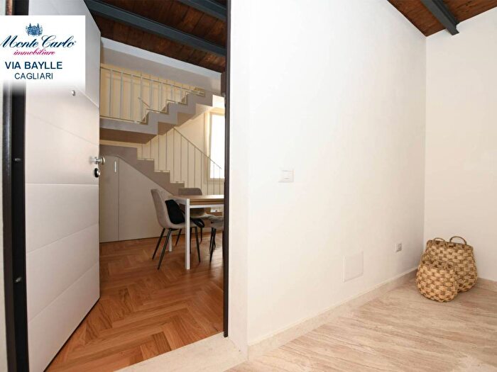 Appartamento monolocale in affitto in Via Lodovico Baylle, Marina, Cagliari
