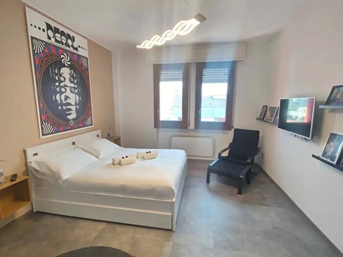 Appartamento monolocale in affitto in Via Serviliano Lattuada, Milano