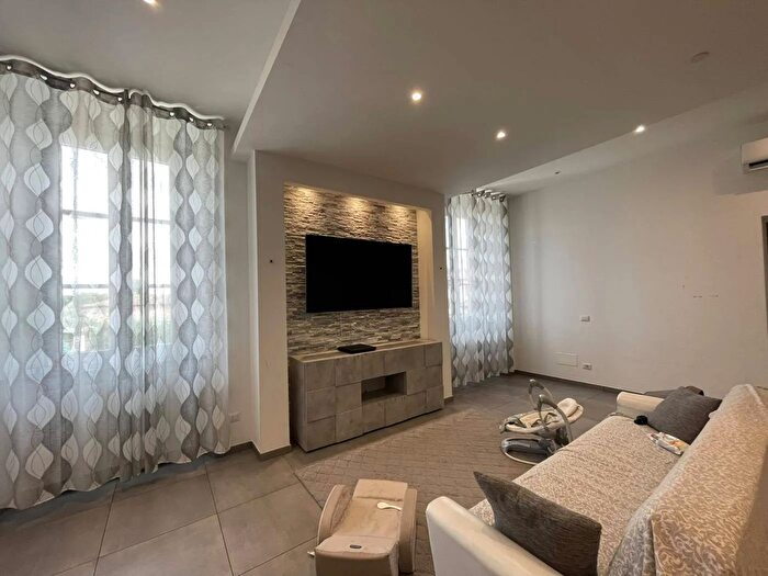 Casa con 5 locali in vendita in Piazza Pietro Corti San Giorgio di Lomellina, San Giorgio Di Lomellina