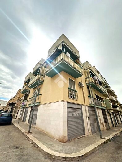 Appartamento trilocale in vendita in Via Strabone, Canosa Di Puglia