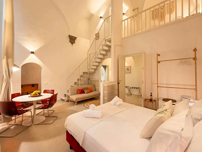 Appartamento monolocale in affitto in Via dei Benci, Firenze