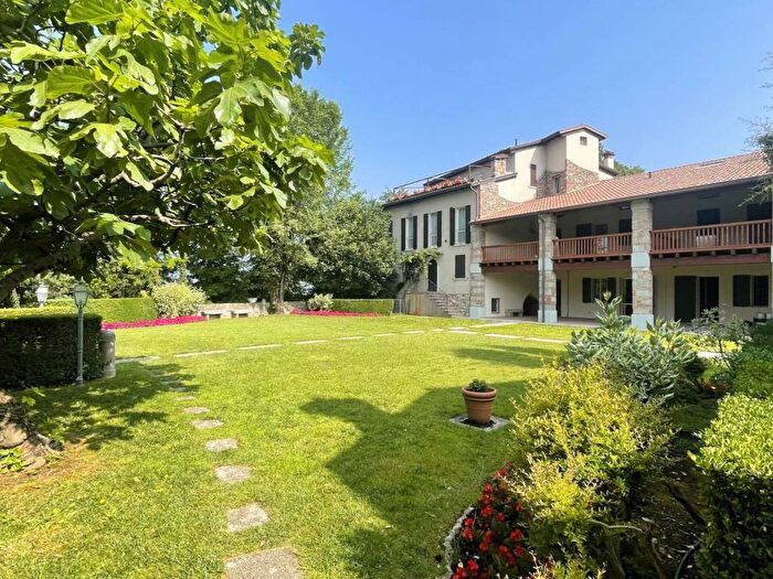 Appartamento bilocale in affitto in Via Montegrappa, Centro, Calvagese della Riviera