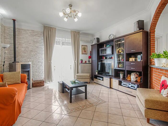 Appartamento con 7 locali in vendita in Via G Matteotti, Belgioioso