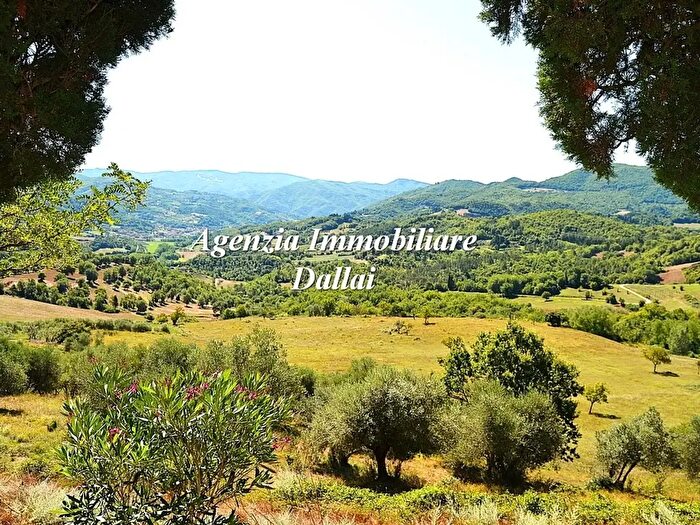 Casa con 8 locali in vendita in Località Boccagnello, Vicchio