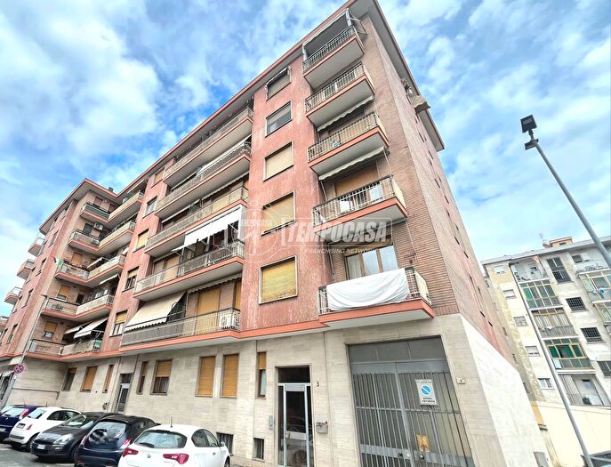 Appartamento trilocale in vendita in Via Palermo, Nichelino