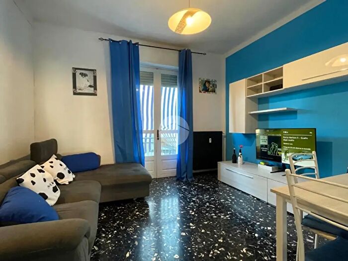 Appartamento trilocale in vendita in Via Giovanni Pascoli, Asti