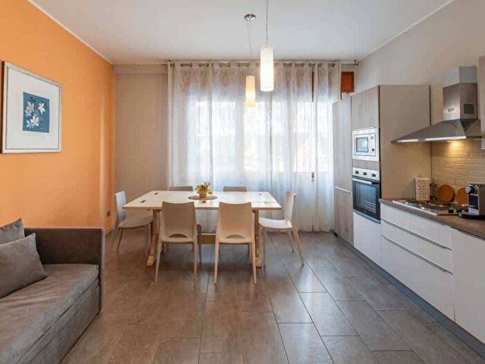 Appartamento trilocale in affitto in Via Prato Santo, Borgo Trento, Verona