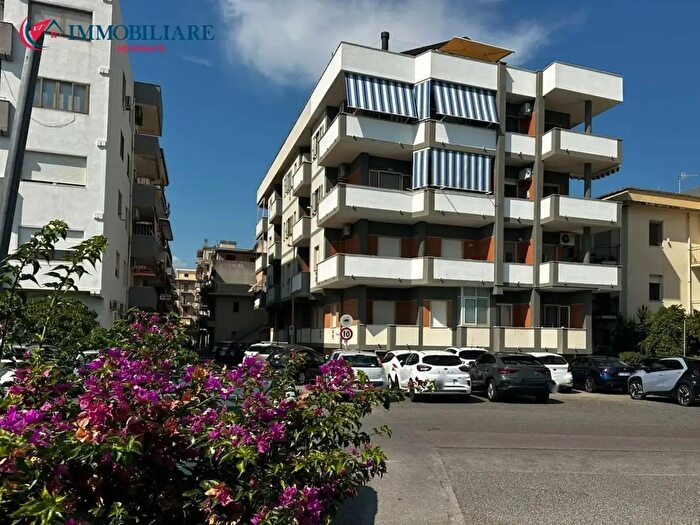 Appartamento trilocale in vendita in Soverato