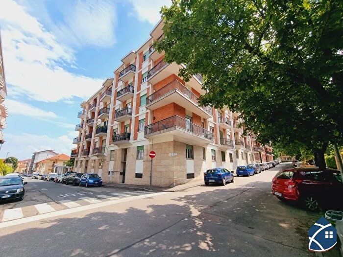 Appartamento quadrilocale in vendita in Pinerolo Via Porro, Pinerolo