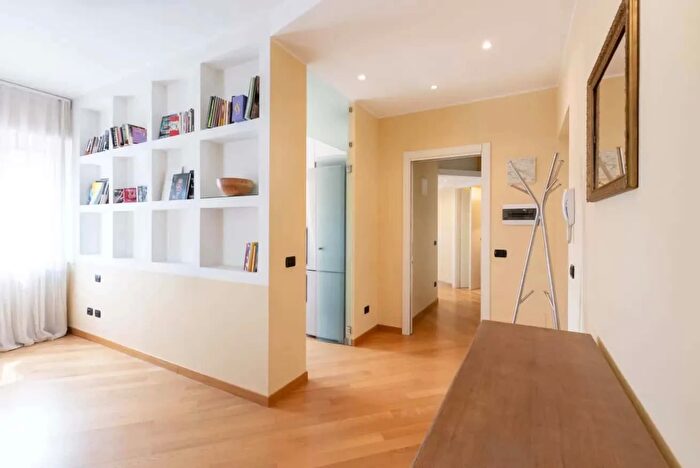 Appartamento in affitto in Via dei Grimani, Milano