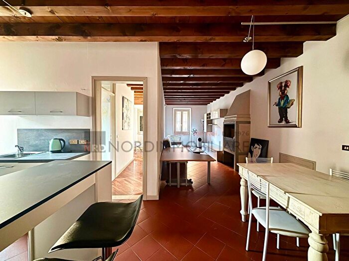 Appartamento bilocale in affitto in Vicolo San Clemente, Castello Via Musei, Brescia