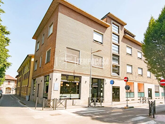 Appartamento bilocale in vendita in Viale Vittoria, Vaprio DAdda
