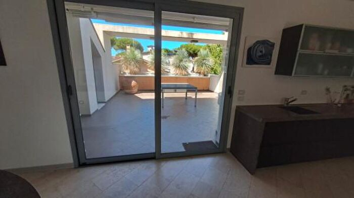 Appartamento con 5 locali in vendita in Viale Milano, Cervia