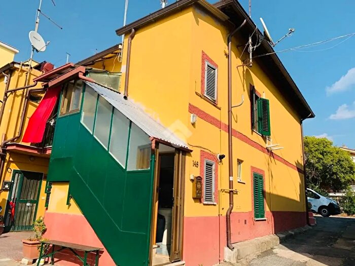 Appartamento bilocale in vendita in Via Nettunense, Marino